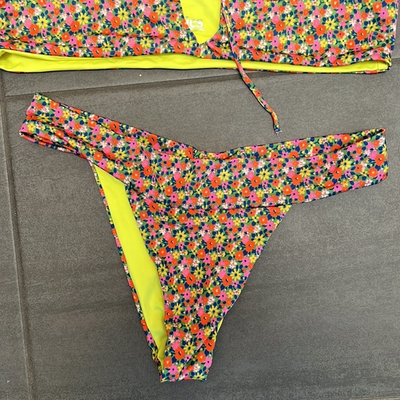 Frankie’s Mackenzie floral SET - Picture 3 of 4